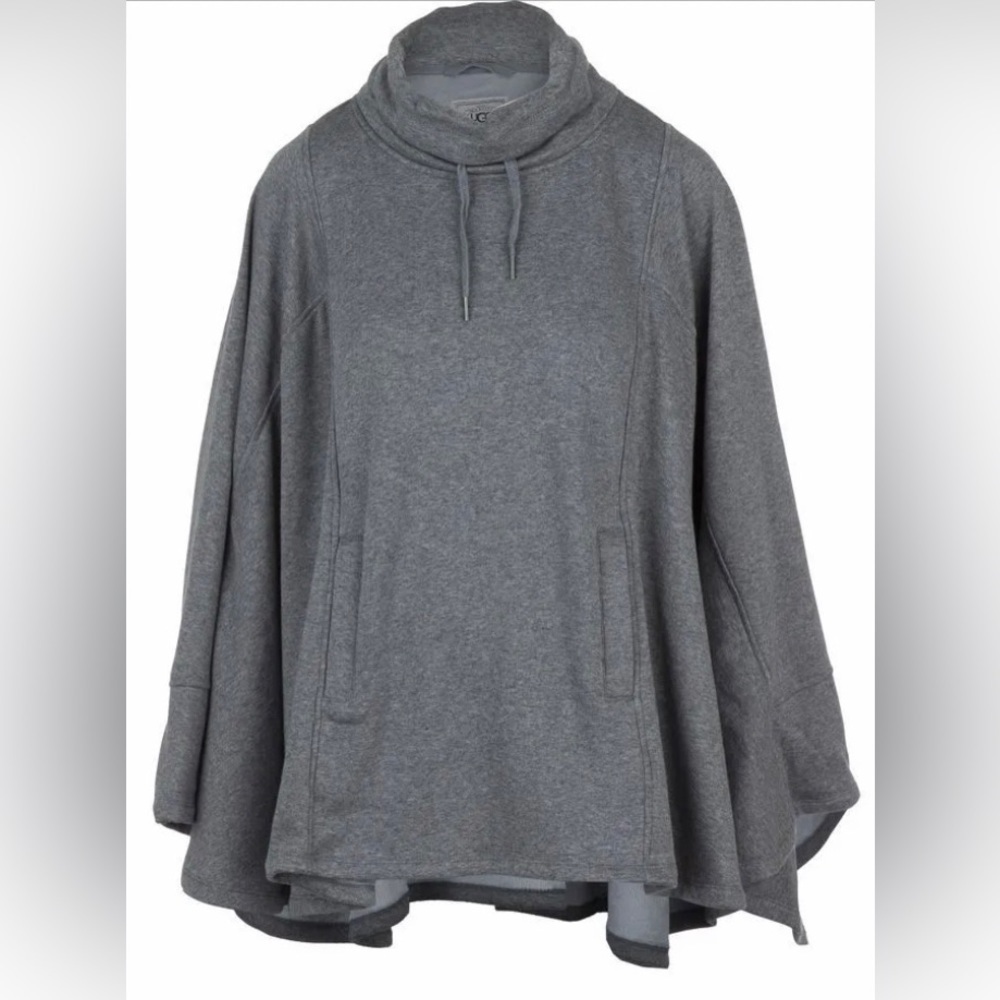 UGG Australia Pichot Poncho - Picture 3 of 9